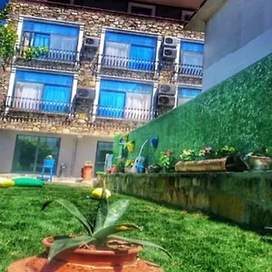 3* Hotel Pirlanta Butik